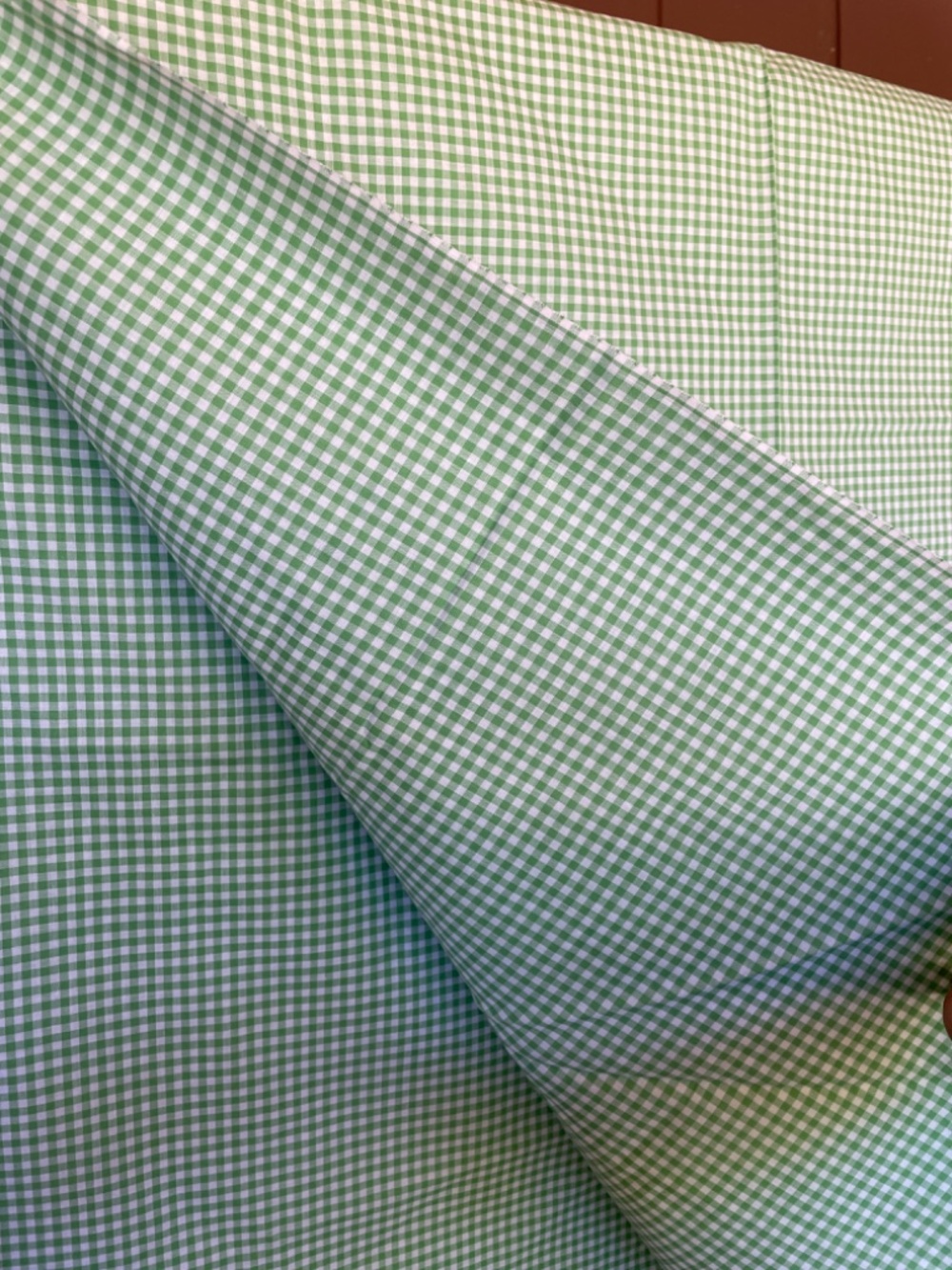 Vintage fabric Light Green & White Gingham Cotton Fabric – Small Check - Picture 3 of 4